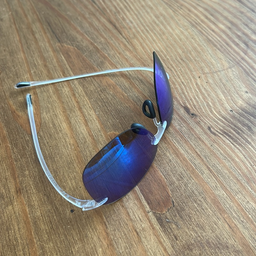 Maui Jim Sleek Blue Lens Sunglasses
NWOT